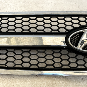 Hyundai H-1 Front Bumper Grille 2008 TO 2015 86560-4H000 Genuine - Image 4