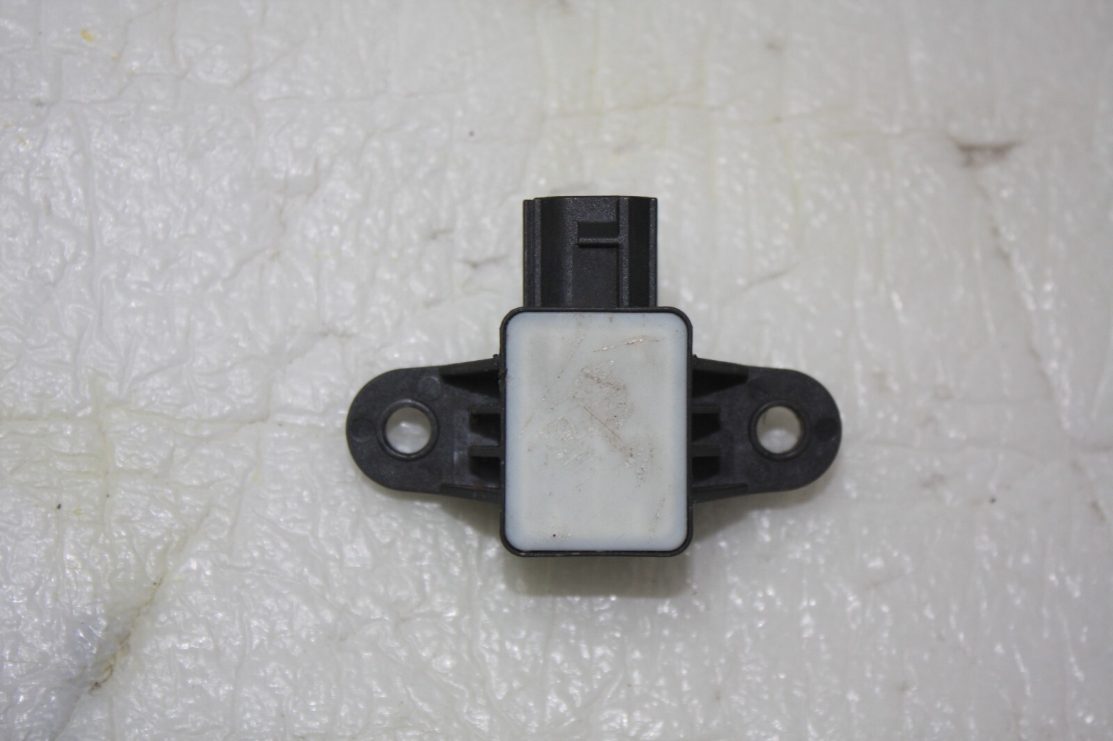 Hyundai Ioniq Front Airbag Crash Impact Control Sensor 2016 TO 2023 95920-F2100