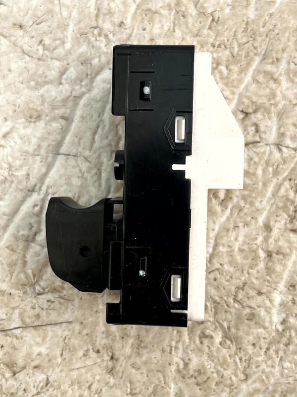 Hyundai Tucson NX4 Rear Door Window Control Switch 2020-2024 93581N70504 Genuine 2 Hyundai Tucson NX4 Rear Door Window Control Switch 2020 2024 93581N70504 Genuine 178231544265 3