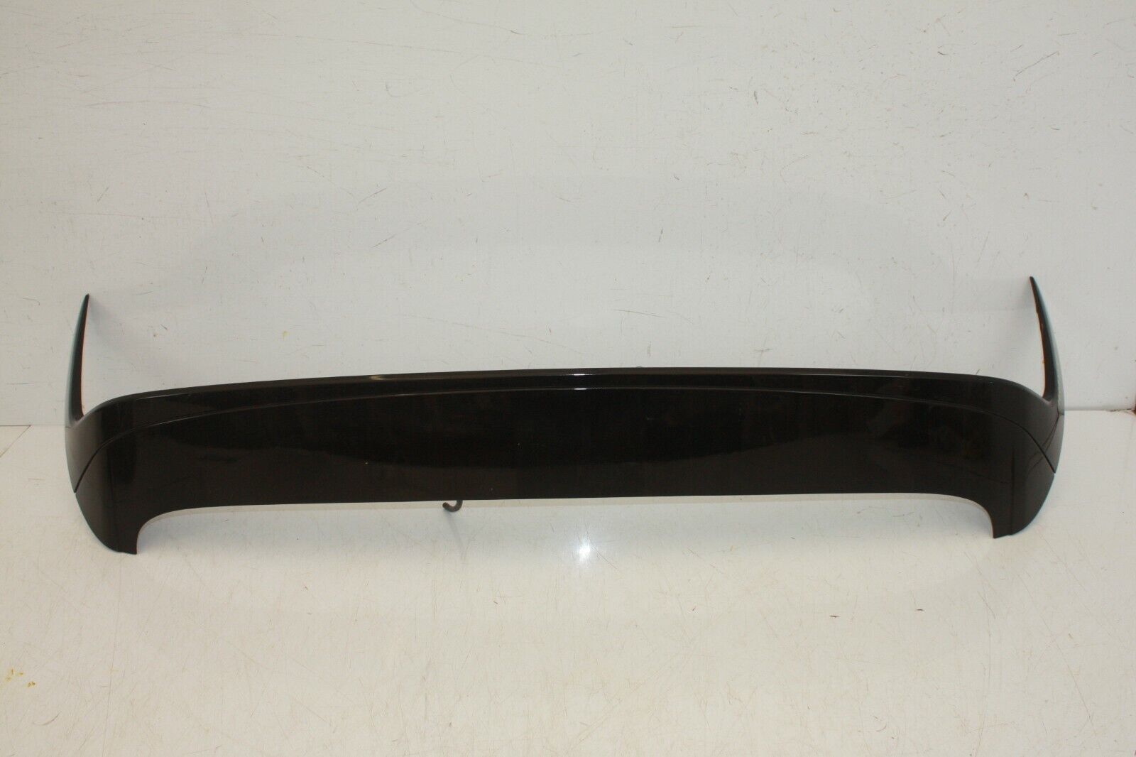 Hyundai i10 Hatchback Rear Tailgate Trunk Lid Spoiler 20-23 87210-K7000 Genuine