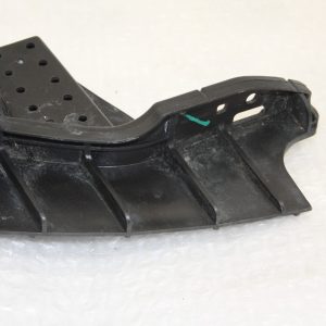 Hyundai i10 Left Side Wing Bracket 86517-B9500 Genuine - Image 3