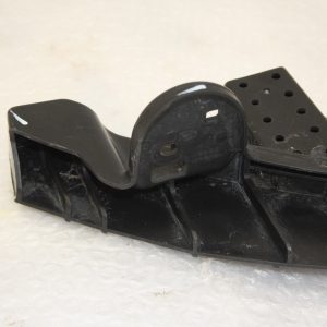 Hyundai i10 Left Side Wing Bracket 86517-B9500 Genuine - Image 4