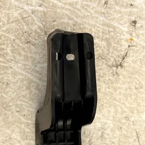 Hyundai i20 Rear Bumper Right Mount Bracket 2014 TO 2018 86681-C8000 Genuine 22 Hyundai i20 Rear Bumper Right Mount Bracket 2014 TO 2018 86681-C8000 Genuine - Image 7