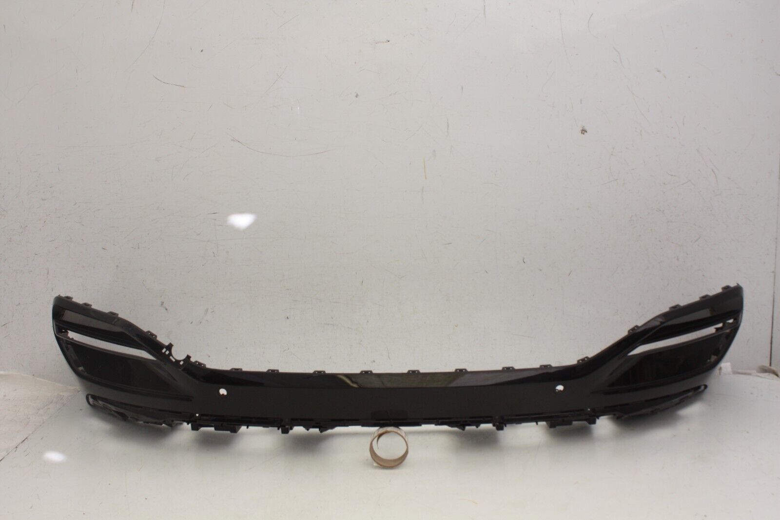 Kia EV6 GT Line Rear Bumper Lower Section 2022 TO 2024 86612-CV200 *DAMAGED*