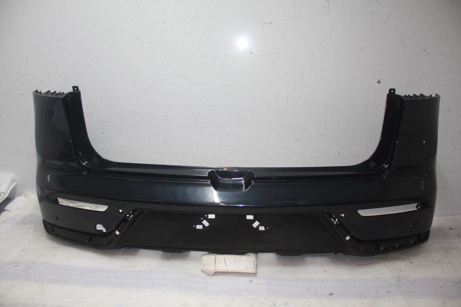 Kia Niro Hybrid Rear Bumper 2019 TO 2022 86611-G5500 Genuine *DAMAGED*