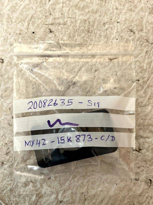 LR Discovery 5 Rear Bumper PDC Parking Sensor Holder MY42-15K873-C Genuine 6 LR Discovery 5 Rear Bumper PDC Parking Sensor Holder MY42 15K873 C Genuine 178528140125 7