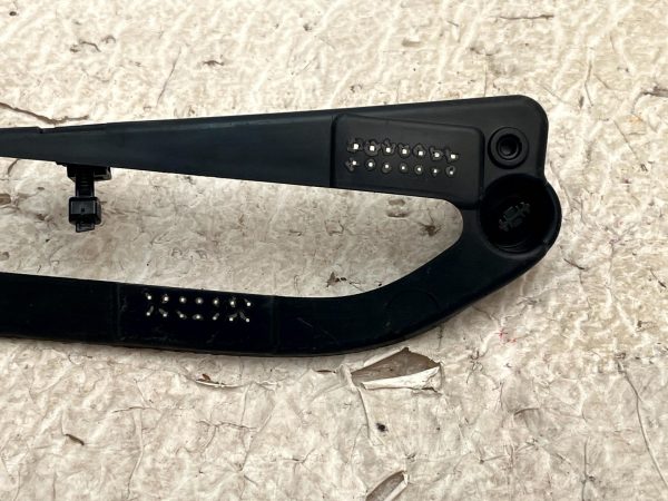 LR Range Rover Rear Bumper Right Wiring Loom Bracket M8E2 5E002 A Genuine 178504793985 4