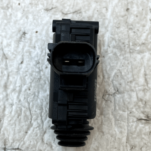 LR Range Rover Velar L560 Fuel Tank Filler Flap Actuator 3M51-220A20-AC Genuine - Image 6