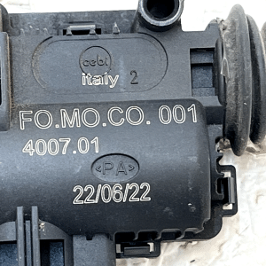 LR Range Rover Velar L560 Fuel Tank Filler Flap Actuator 3M51-220A20-AC Genuine - Image 8