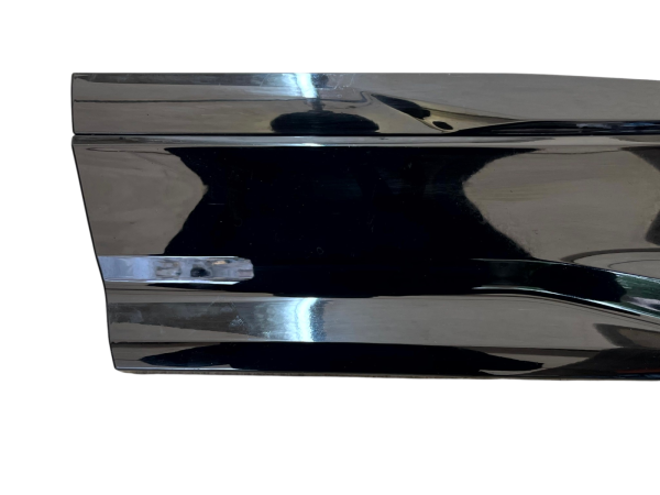 Lamborghini Urus Rear Left Door Moulding Trim 2018 TO 2022 4ML853969 Genuine 1 Lamborghini Urus Rear Left Door Moulding Trim 2018 TO 2022 4ML853969 Genuine 178499834155 2