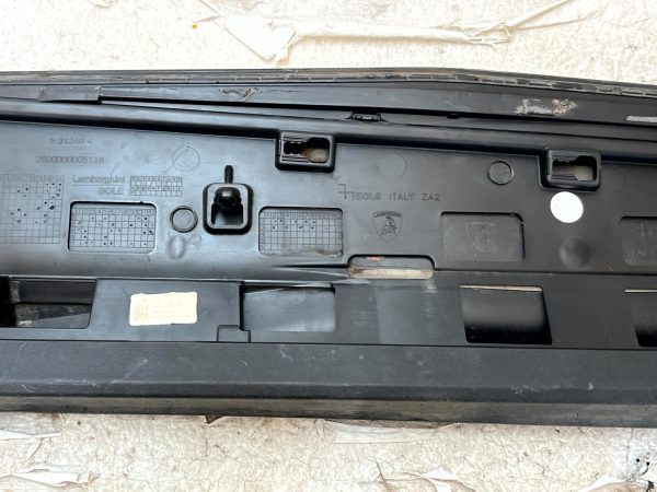 Lamborghini Urus Rear Left Door Moulding Trim 2018 TO 2022 4ML853969 Genuine 8 Lamborghini Urus Rear Left Door Moulding Trim 2018 TO 2022 4ML853969 Genuine 178499834155 9