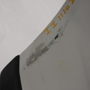 Lancia Delta Front Bumper 735452753 Genuine *DAMAGED* - Image 9