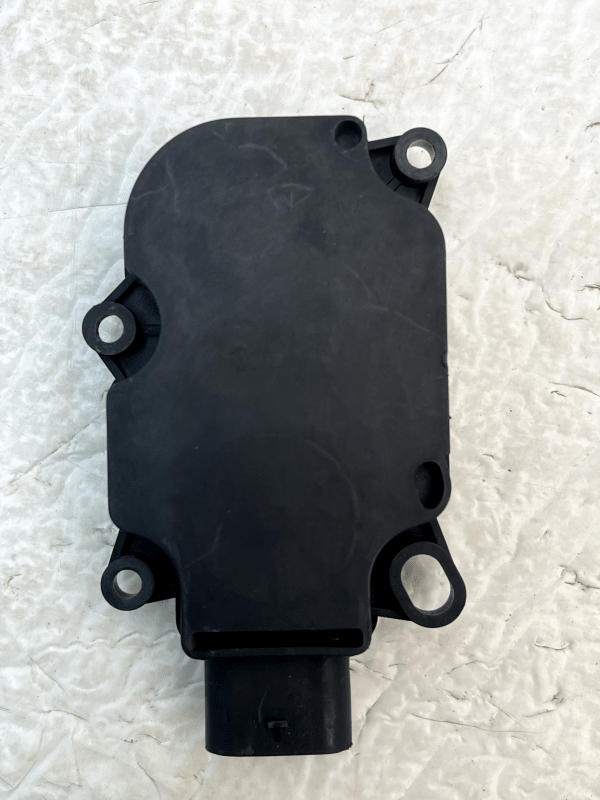 Land Rover Defender Active Air Flap Actuator Motor 2020 ON 112902701 Genuine 178510567665 2