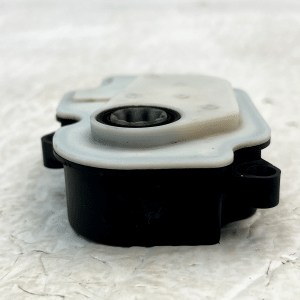 Land Rover Defender Active Air Flap Actuator Motor 2020 ON 112902701 Genuine - Image 5
