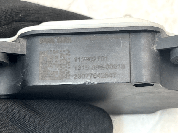 Land Rover Defender Active Air Flap Actuator Motor 2020 ON 112902701 Genuine 178510567665 7