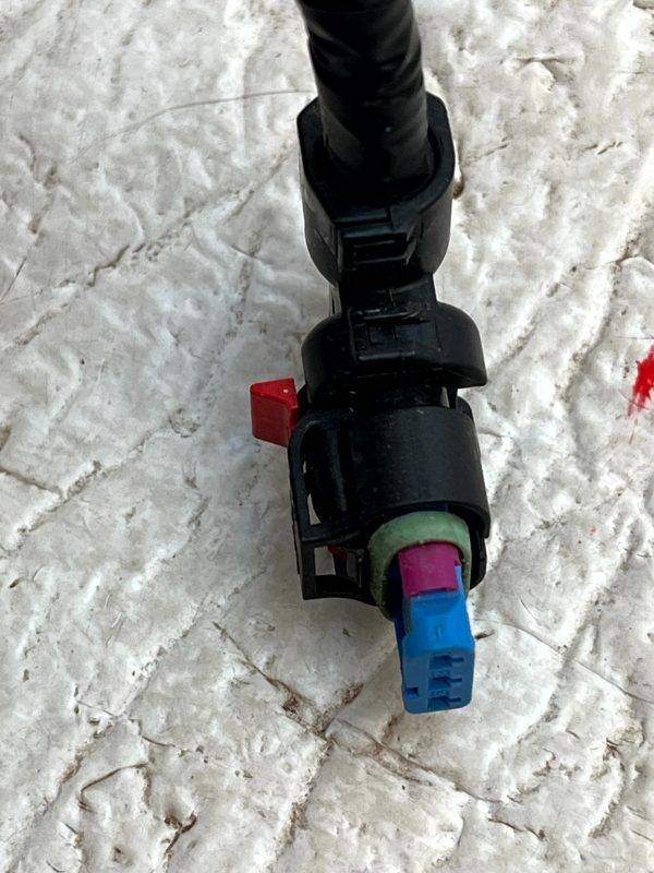 Land Rover Defender Discovery Parking Sensor Plug Connector 3 2236343 5 Genuine 178516342175 5