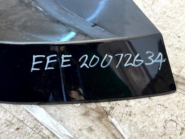 Land Rover Defender Front Left Wheel Arch Molding 07 16 L8B2 16A075 Genuine 178430907005 20