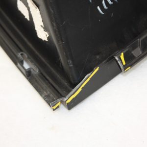 Land Rover Defender L663 Front Left Headlight Trim 20 ON L8B2-13C025-B *DAMAGED* - Image 16