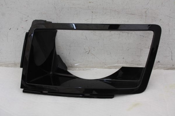 Land-Rover-Defender-L663-Front-Left-Headlight-Trim-20-ON-L8B2-13C025-B-DAMAGED-177134297975