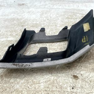 Land Rover Discovery Dynamic Rear Bumper Right Trim 17 ON HY3M-17D52-AA  Genuine - Image 11