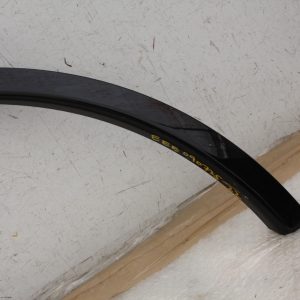 Land Rover Discovery L462 Front Left Wheel Arch 2017 ON HY3M-16A075-AC *DAMAGED* - Image 3