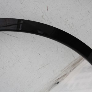 Land Rover Discovery L462 Front Right Wheel Arch 2017 ON HY3M-16A074-AC *DAMAGED - Image 3