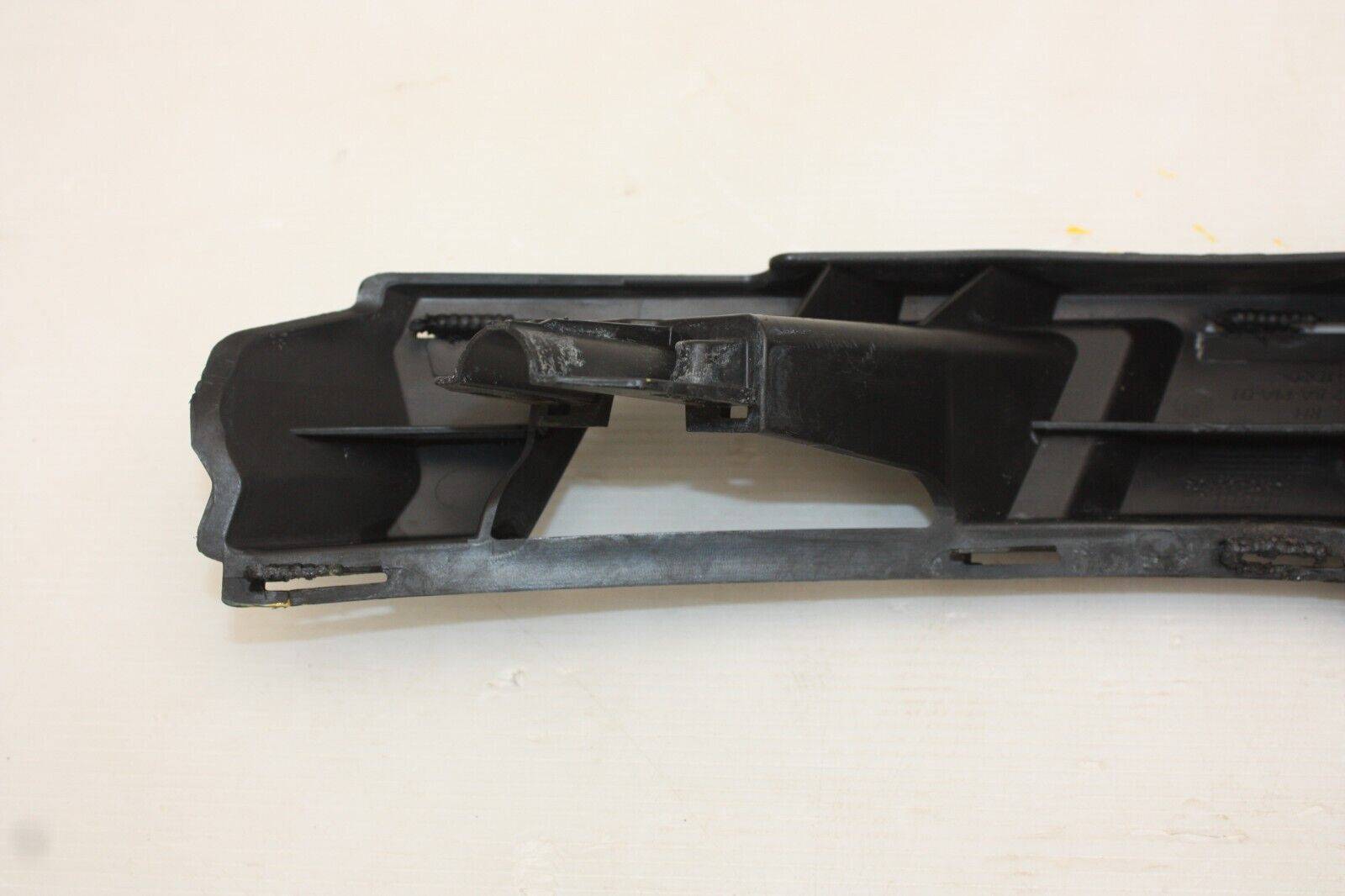 Land-Rover-Discovery-Sport-Front-Bumper-Right-Bracket-2015-to-2019-FK72-17E762BA-175649698505-9