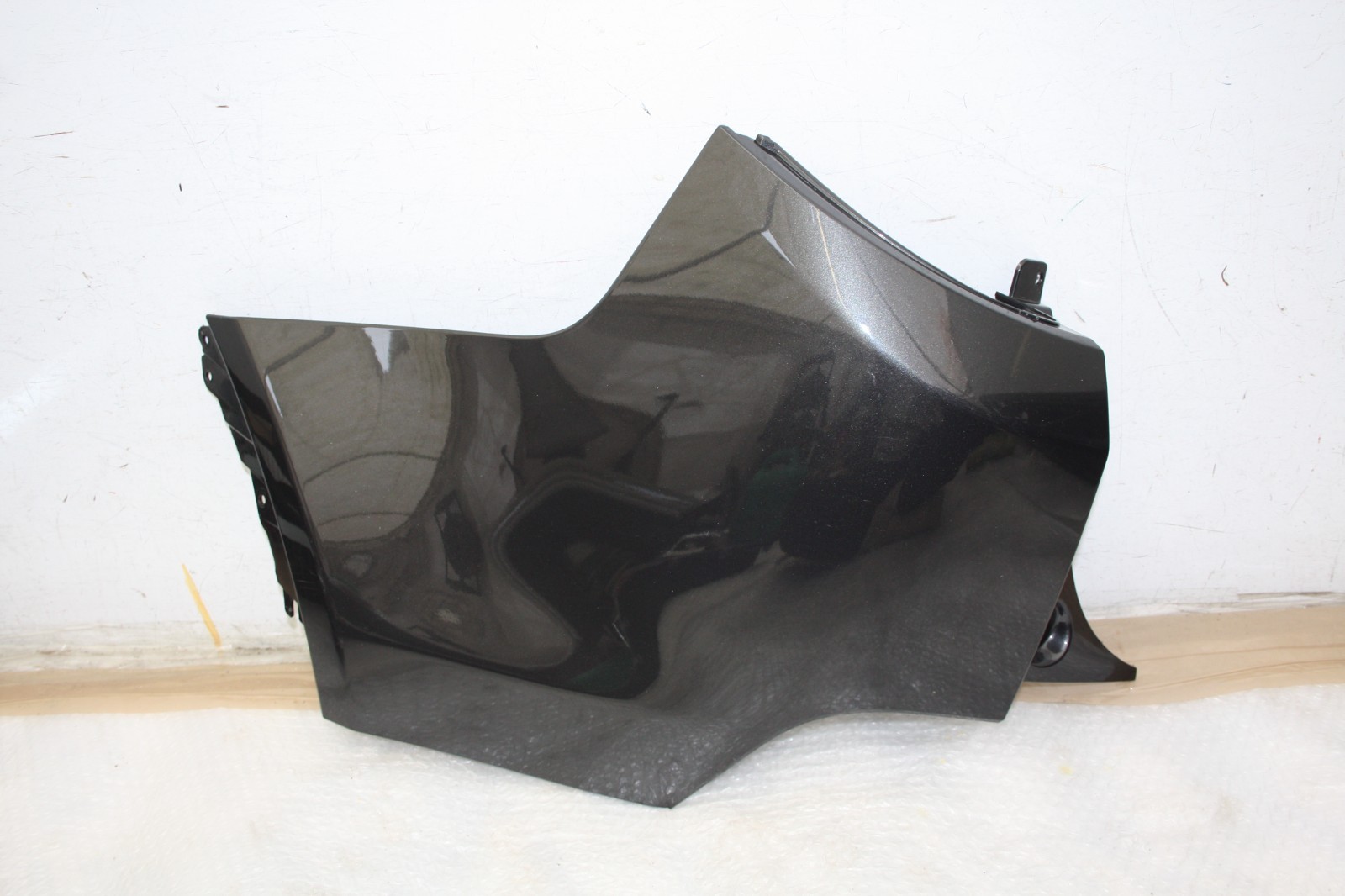 Land Rover Discovery Sport L550 Rear Bumper Left Corner 2015 ON FK72-17927-A