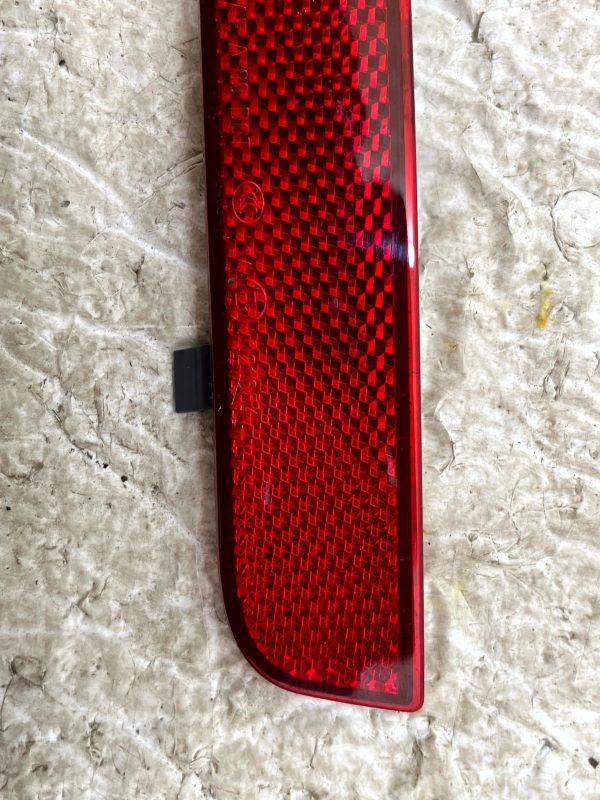 Land Rover Freelander 2 L359 Rear Bumper Right Reflector 06-13 8385242 Genuine 3 Land Rover Freelander 2 L359 Rear Bumper Right Reflector 06 13 8385242 Genuine 178560614275 4