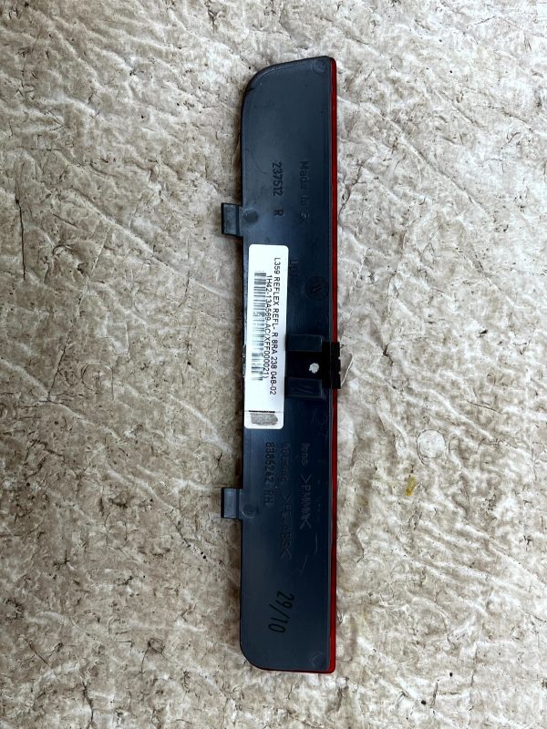 Land Rover Freelander 2 L359 Rear Bumper Right Reflector 06-13 8385242 Genuine 4 Land Rover Freelander 2 L359 Rear Bumper Right Reflector 06 13 8385242 Genuine 178560614275 5