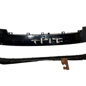 Land Rover Range Rover Vogue L460 Front Bumper 2022 ON M8E2-17F003-AW Genuine