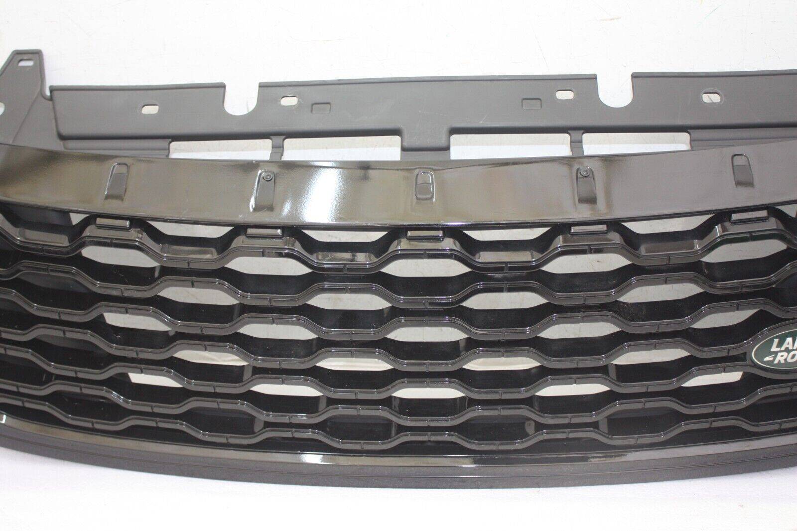 Land-Rover-Velar-L560-Front-Bumper-Grill-M8A2-8200-CC-Genuine-DAMAGED-176656935215-3