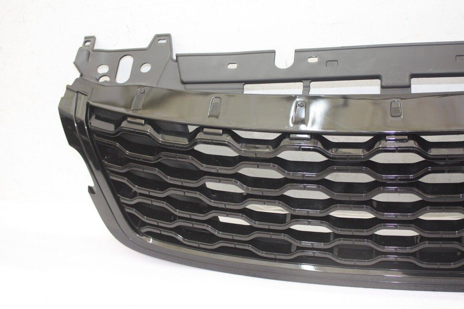 Land-Rover-Velar-L560-Front-Bumper-Grill-M8A2-8200-CC-Genuine-DAMAGED-176656935215-4