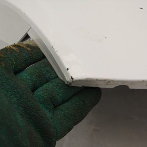 MG GS Rear Bumper Left Side Corner 2016 ON 10123074 Genuine *DAMAGED* - Image 5