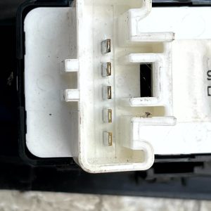 Mazda 2 Rear Left Electric Window Control Switch & Trim 15-25 D09W-685L6 Genuine - Image 12