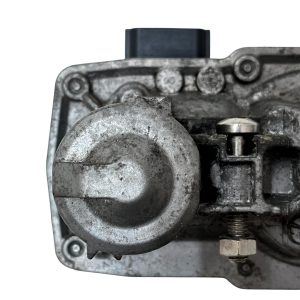 Mazda CX-30 Exhaust Actuator Valve Throttle Body S550-13J40 Genuine - Image 3