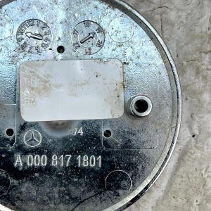 Mercedes A Class Front Hood Bonnet Wreath Flat Emblem Badge A0008171801 Genuine - Image 7