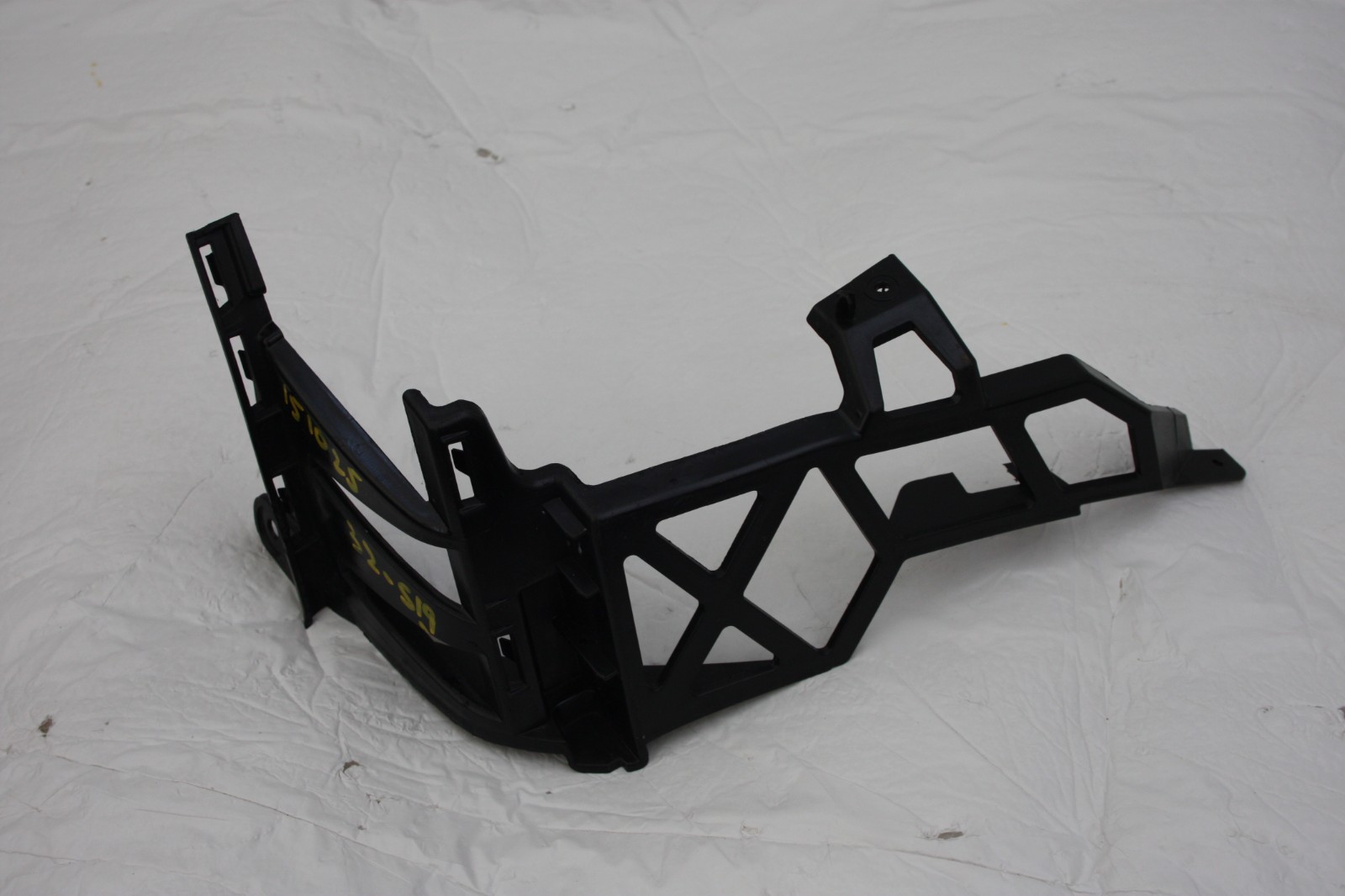 Mercedes A Class W177 Rear Bumper Right Bracket 2018 TO 2023 A1778853001 Genuine