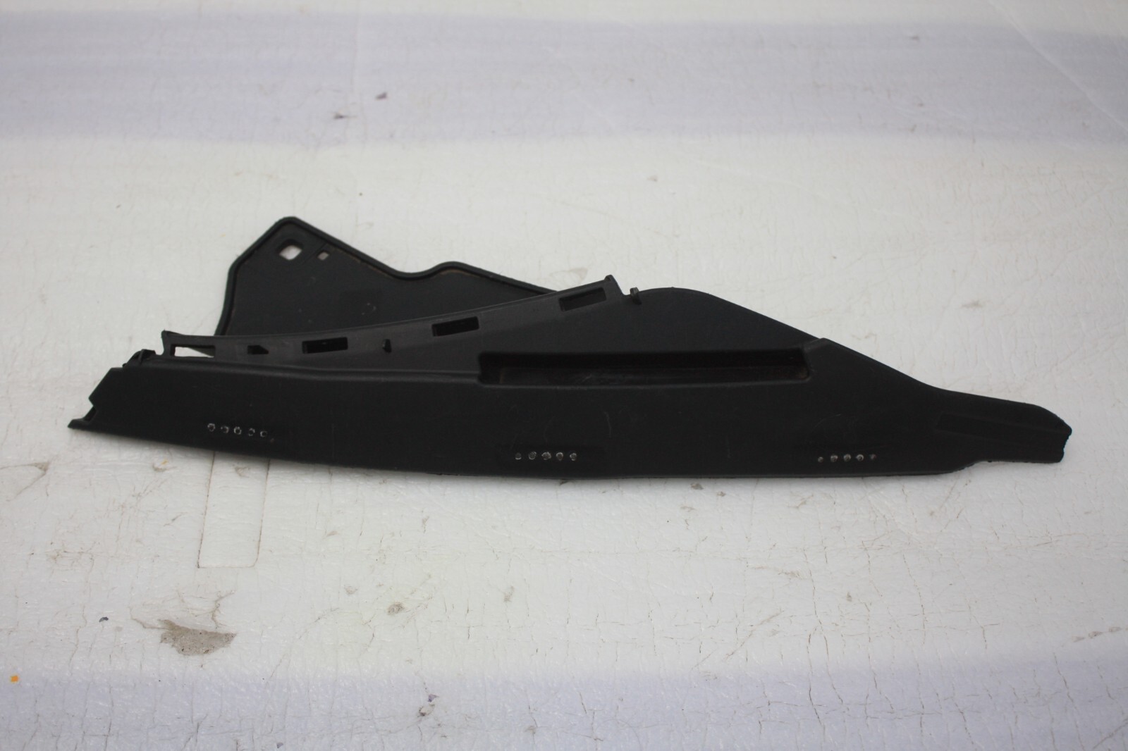 Mercedes B Class W247 AMG Front Bumper Right Bracket 19 – 25 A2478853202 Genuine