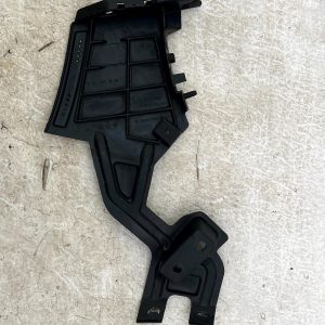 Mercedes B Class W247 Front Bumper Right Bracket 19 TO 25 A2478858900 Genuine - Image 7