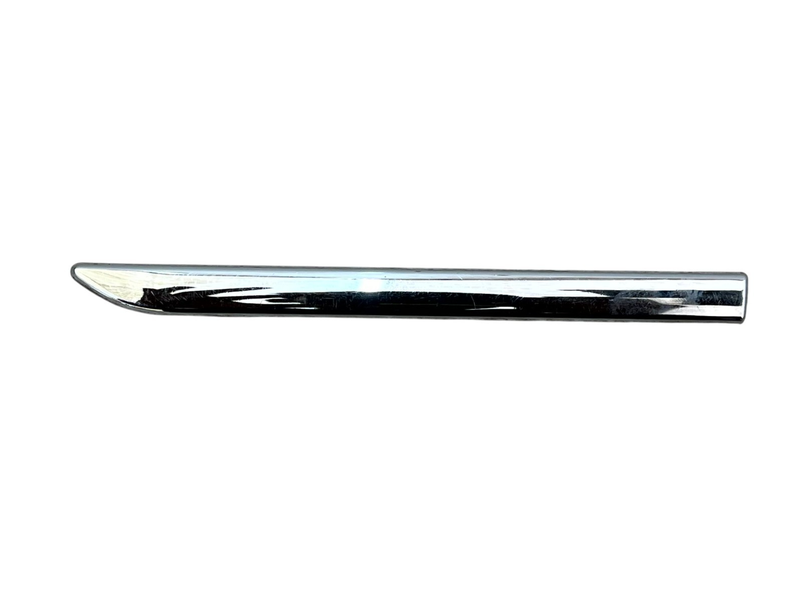 Mercedes C-Class W204 Front Right Wing Molding Trim 07-11 A2046903262 Genuine