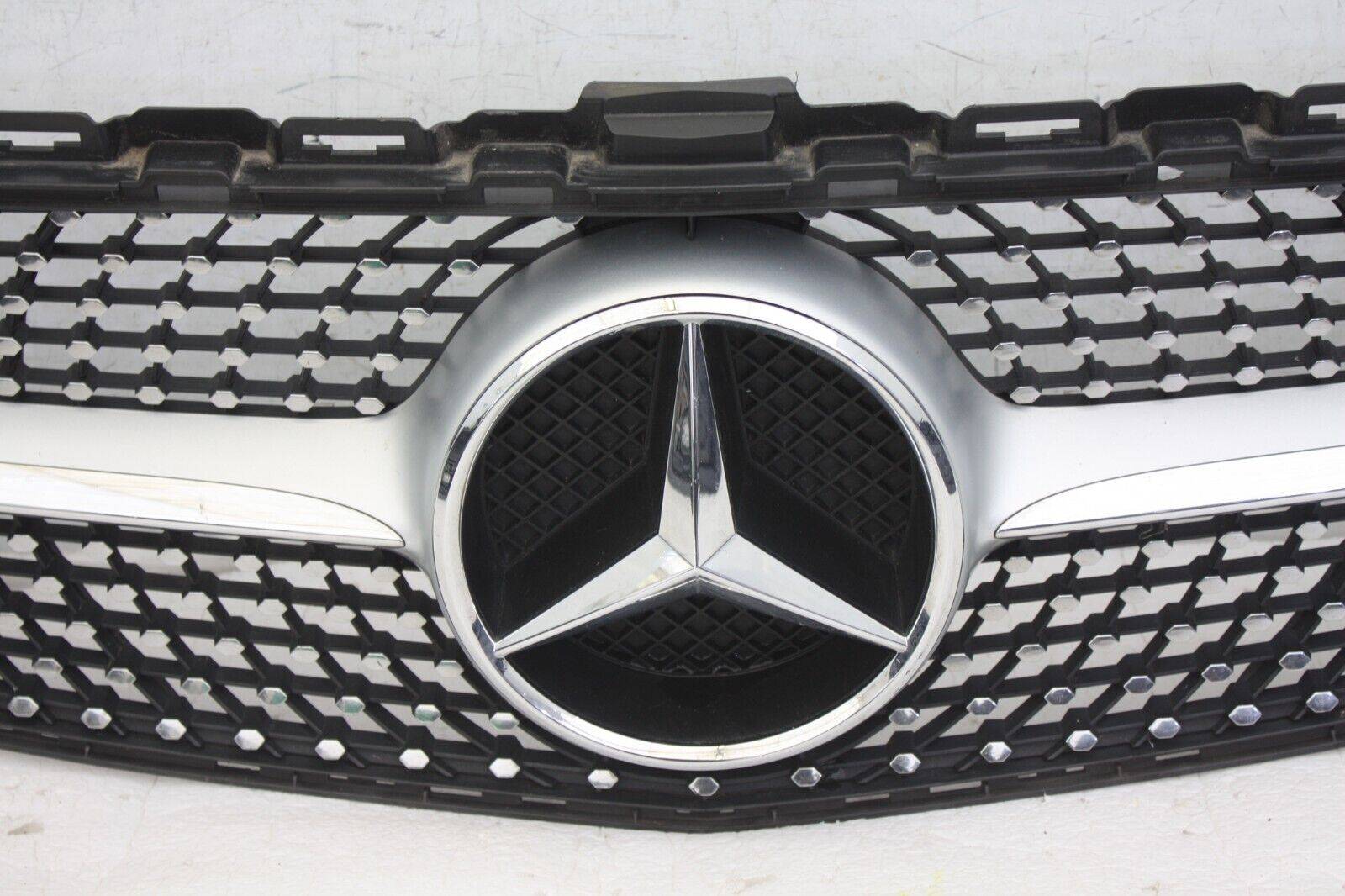 Mercedes-C-Class-W205-AMG-Front-Bumper-Grill-2014-TO-2018-A2058804383-Genuine-176428101285-3
