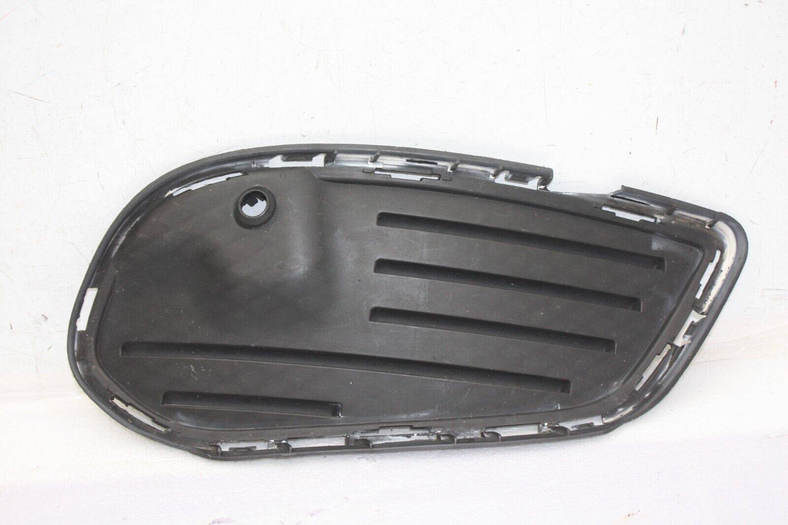 Mercedes C Class W205 AMG Front Bumper Right Grill A2058854123 Genuine 176658848215