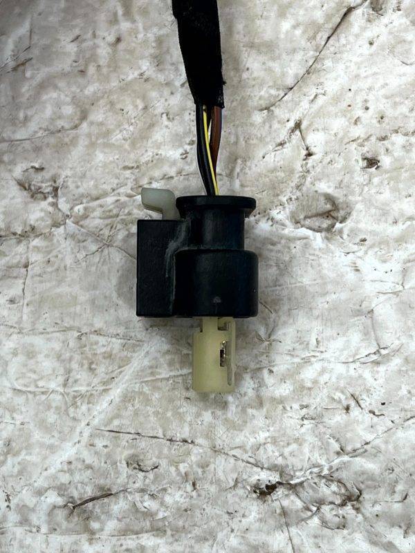 Mercedes C E Class W205 W213 PDC Sensor Loom Plug Connector A0225452526 Genuine 4 Mercedes C E Class W205 W213 PDC Sensor Loom Plug Connector A0225452526 Genuine 178527723875 5