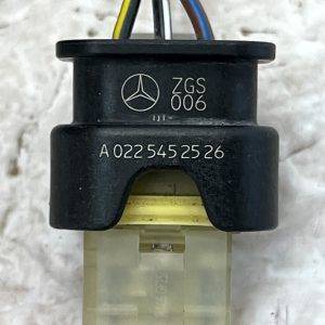 Mercedes C E Class W205 W213 PDC Sensor Loom Plug Connector A0225452526 Genuine 16 Mercedes C E Class W205 W213 PDC Sensor Loom Plug Connector A0225452526 Genuine - Image 8