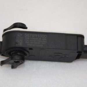Mercedes CLA C118 X118 W177 Intake Actuator Motor 5878R1000 Genuine - Image 9