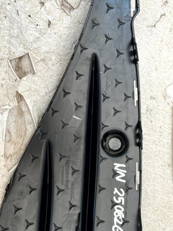 Mercedes CLE C236 AMG Front Right Fog Light Grill Trim 24 ON A2368853202 Genuine 178519217465 7