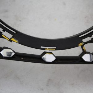 Mercedes E Class C238 Front Bumper Grill 2016 TO 2020 A2388880400 *DAMAGED* - Image 7