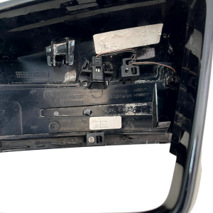 Mercedes E-Class W212 Left Wing Mirror Indicator Lamp Cover A2129067201 Genuine - Image 9