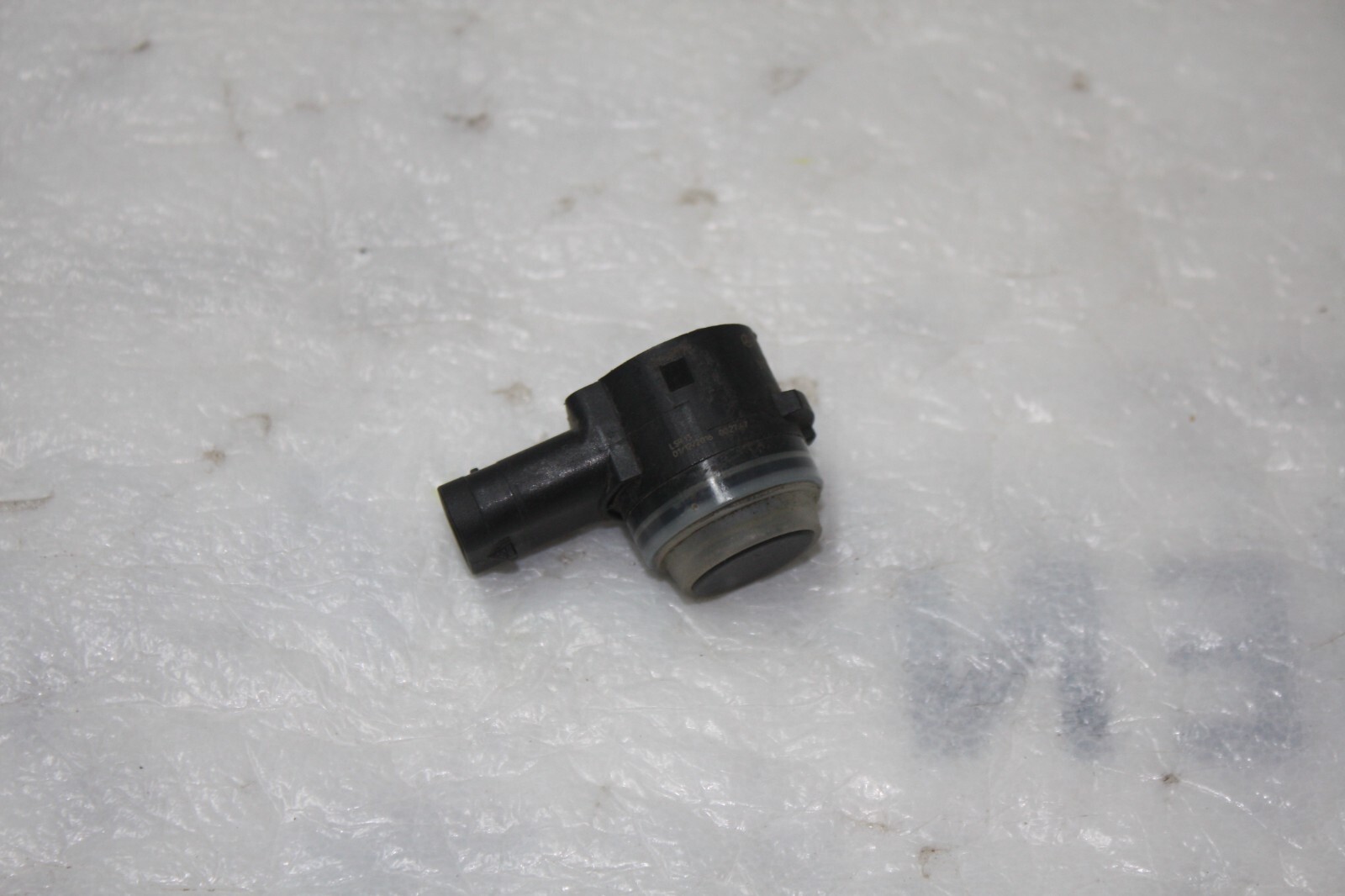 Mercedes E Class W213 Front Bumper Parking Sensor A0009055504 Genuine